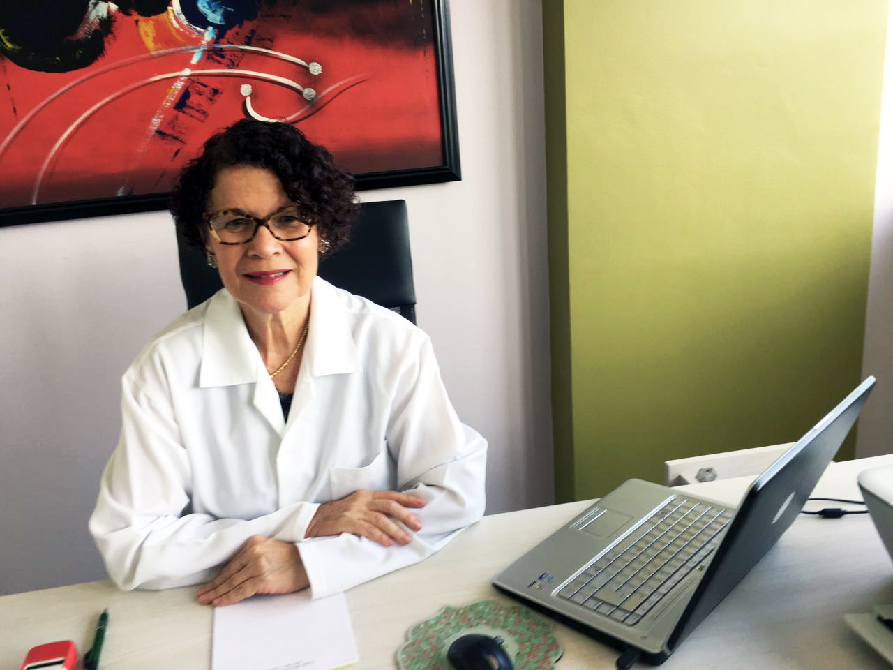 Entrevista Com A Médica Infectologista Cydia Alves Pereira De Souza